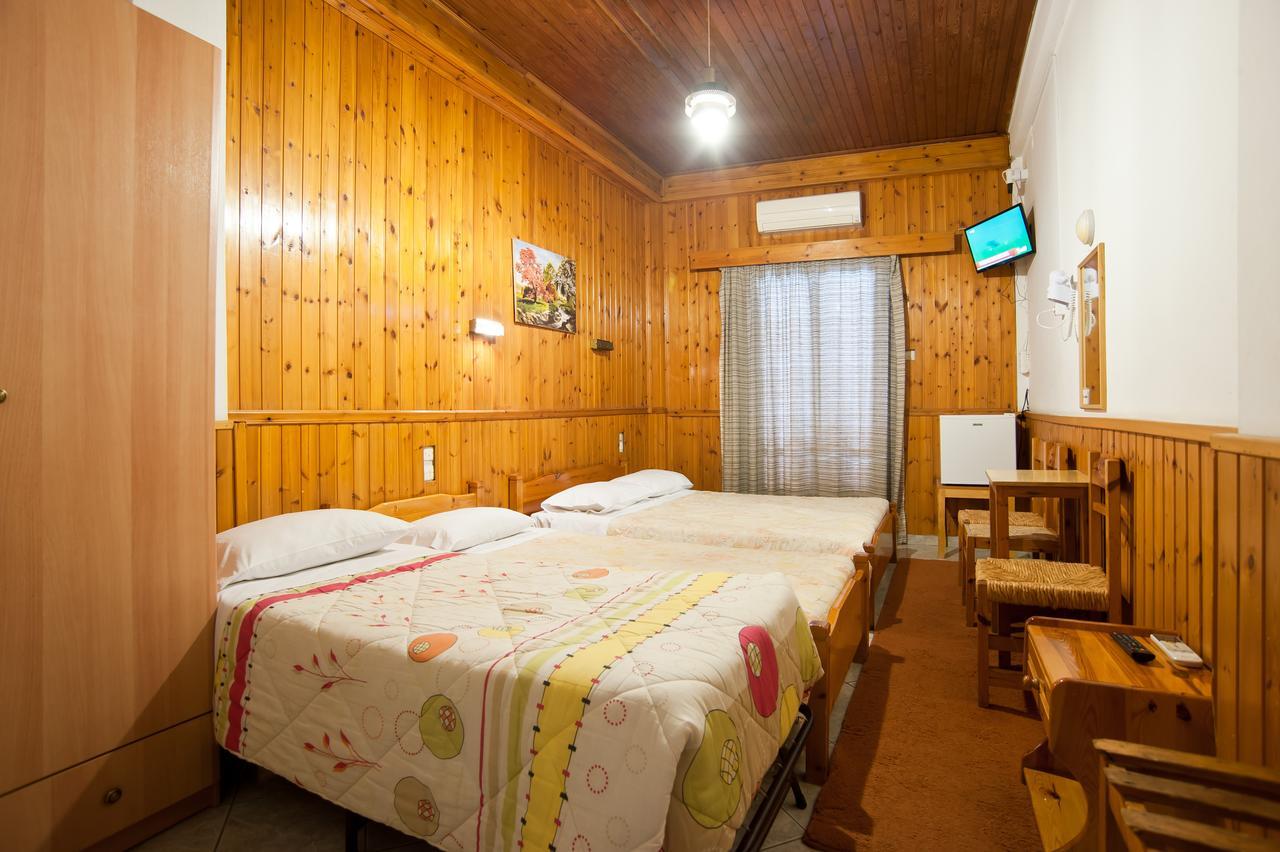Hotel Athina *